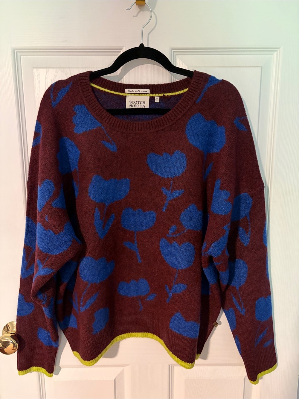 Scotch & Soda Burgundy Sweater with Blue Floral Pattern - Picture 2 of 5